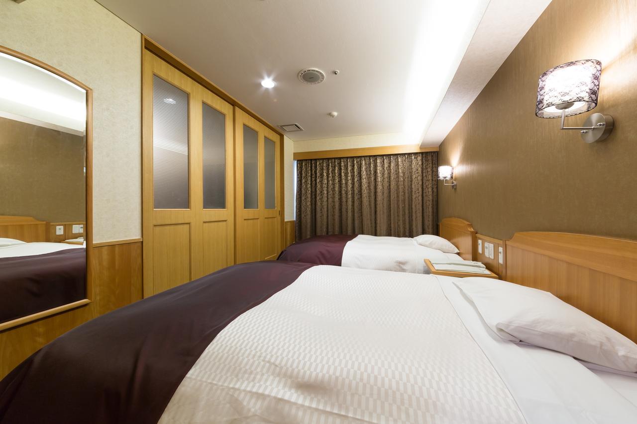 Kochi Pacific Hotel Extérieur photo